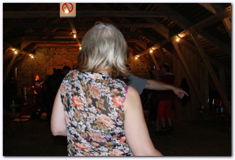 802x537 pixels (56K)